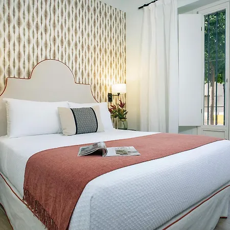 Genteel Home Patrocinio Cádiz-3
